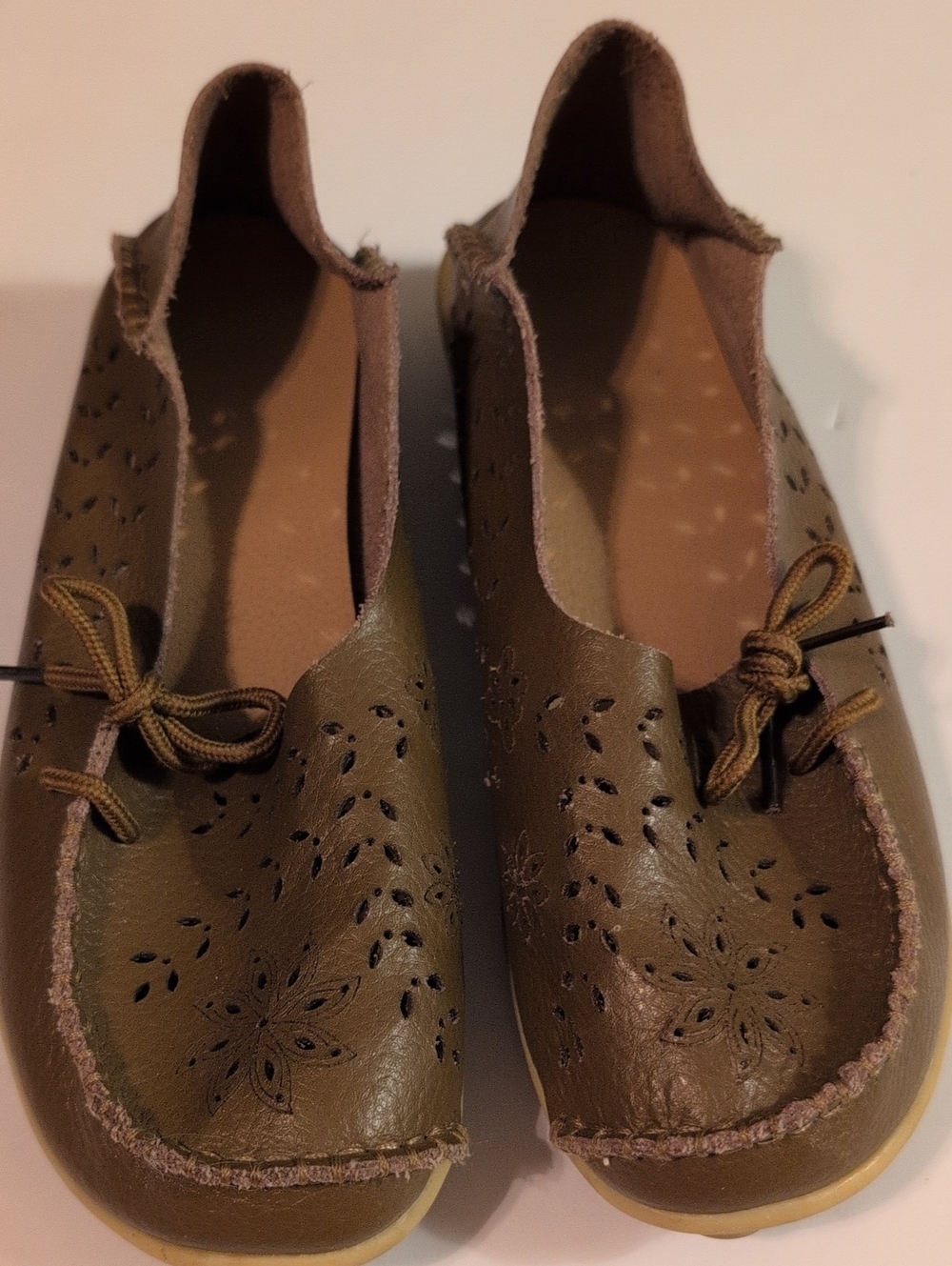 Women's Brown Leather Loafers Slip-On Perforated Sz 6